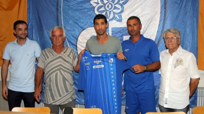 Nassim Akrour (GF38) présenté à la presse